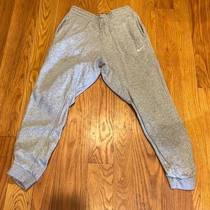 Gray Nike medium sweat jogger pant